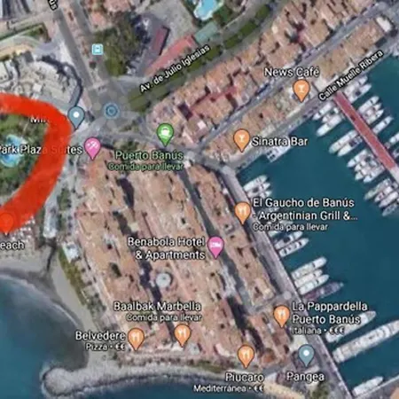 Frontline Sea In The Center Of Puerto Banus.2bedrooms -garden *