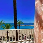 Frontline Sea In The Center Of Puerto Banus.2bedrooms -garden Apartment *